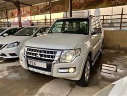 ميتسوبيشي باجيرو